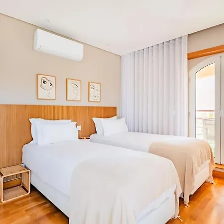 Cascais Elegant & Pool Retreat